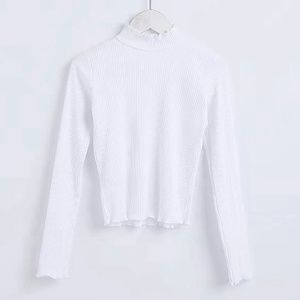 White Lettuce Edge Turtle Neck